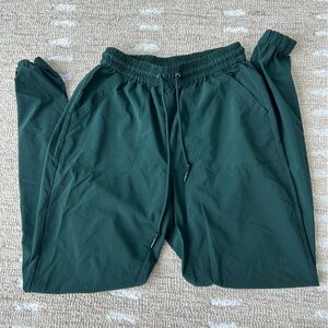 TnaMOVE™ Speed Jogger in Dark Green; size XXS; EUC!